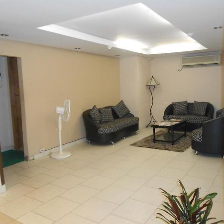 Hotel Housez43 Kolkata Ngoại thất bức ảnh