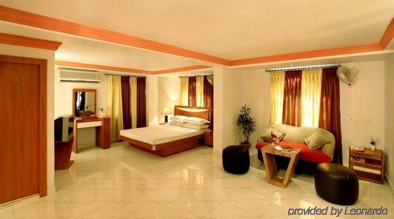 Hotel Housez43 Kolkata Phòng bức ảnh