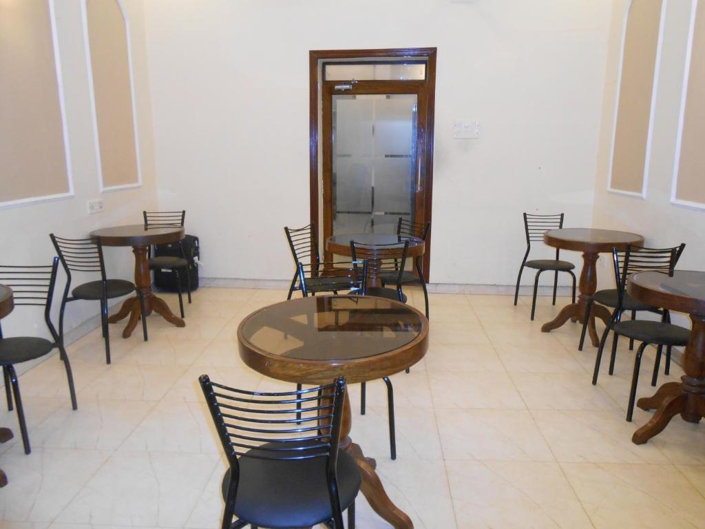 Hotel Housez43 Kolkata Ngoại thất bức ảnh